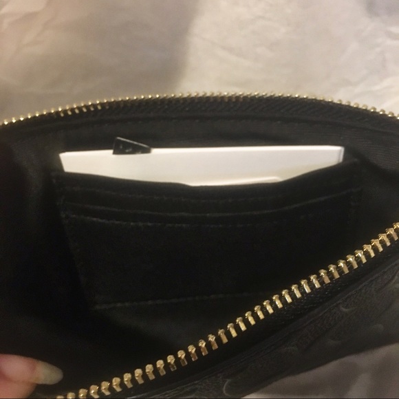 Coach Corner Zip Wristlet Signature Leather Black - Picture 6 of 6